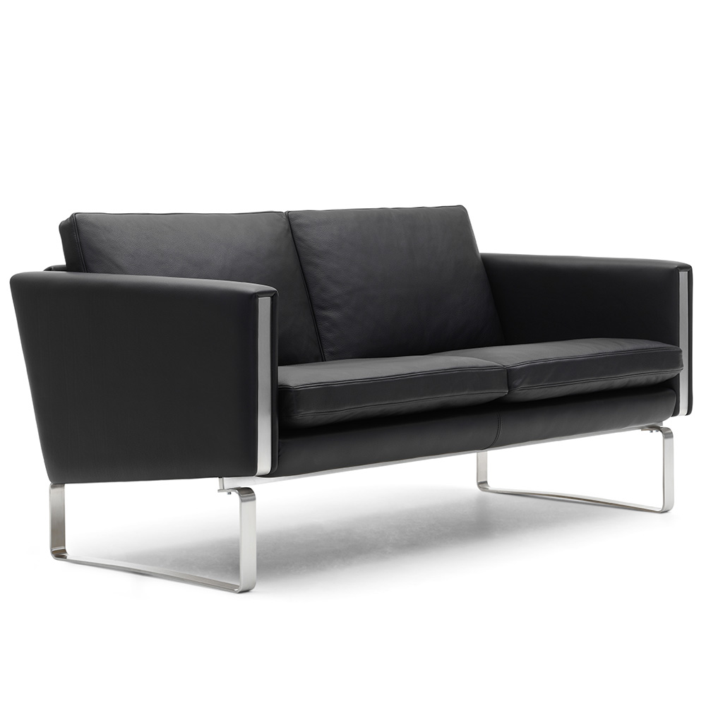 CH102 Sofa designed by Hans J. Wegner for Carl Hansen & Son