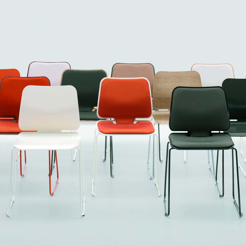 Form Chair designed by Formstelle for Zeitraum