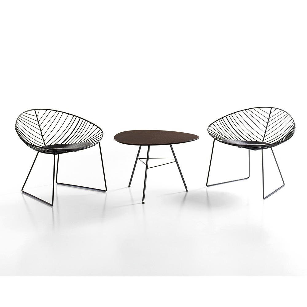 Leaf Table collection designed by Leivore, Altherr, Molina for Arper
