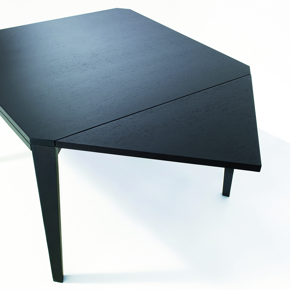 Quattrotto Table designed by Angelo Mangiarotti, manufactured by AgapeCasa.