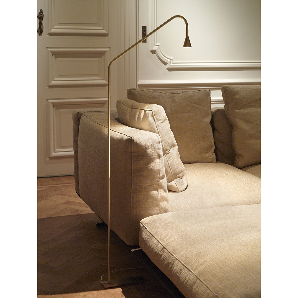 Austere Floor Lamp Hans Verstuyft Trizo21 designer floor lamp