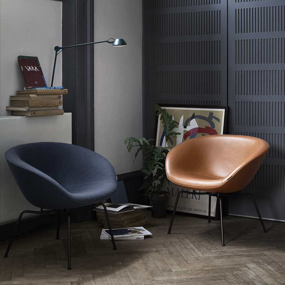 Pot Chair Arne Jacobsen Fritz Hansen mid-century modern upholstered lounge chair