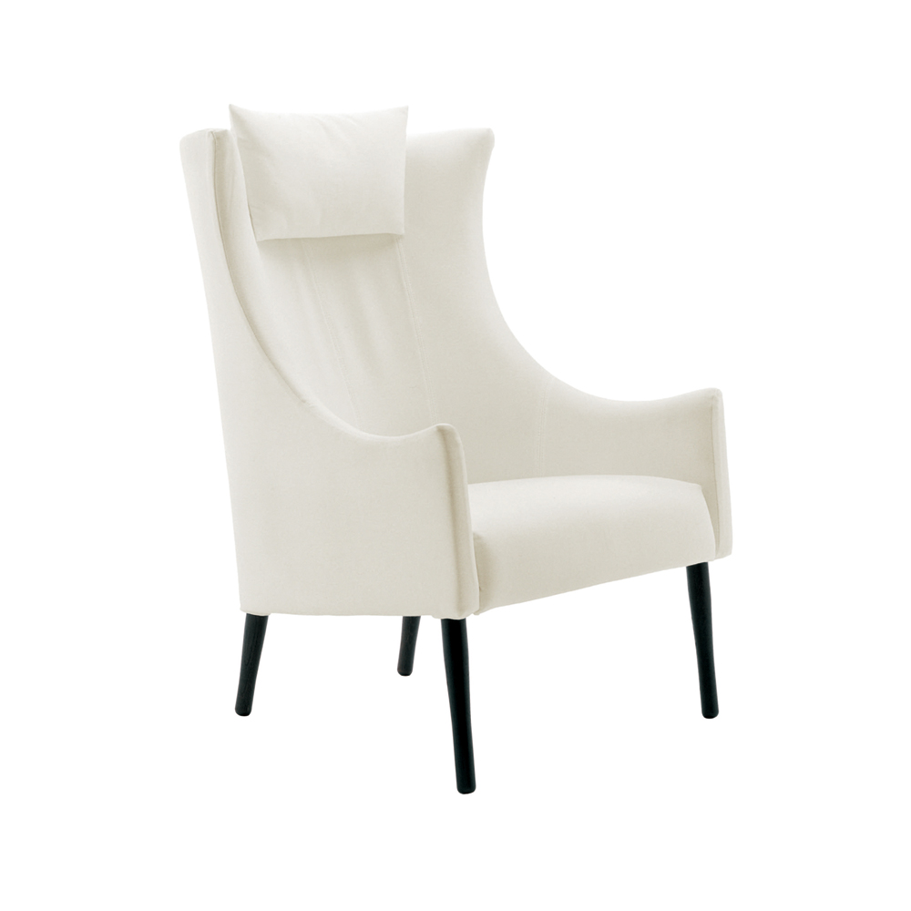Tondo Chair designed by Vico Magistretti with Brigit Lohmann for De Padova.
