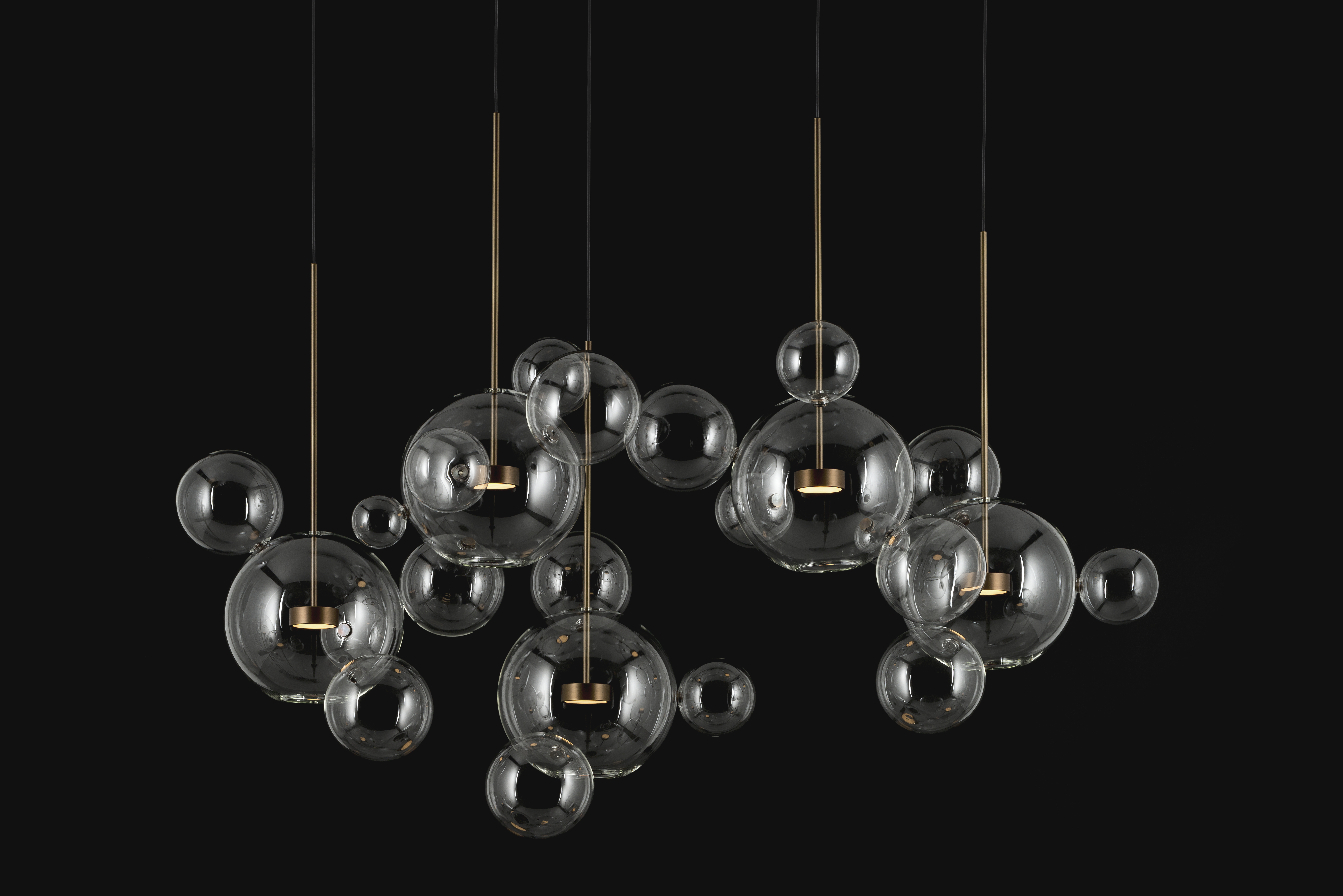 giopatocoombes-bolle-zigzag-chandelier-24-bubbles-ph-federicovilla