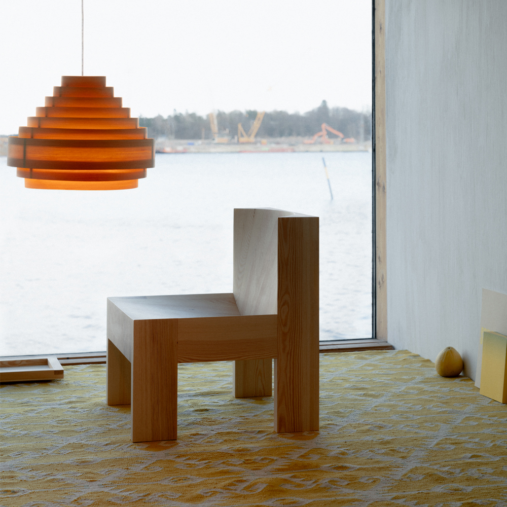 005 Lounge Chair
