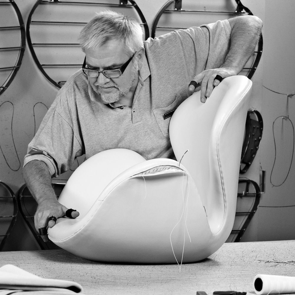 Swan™ Chair
