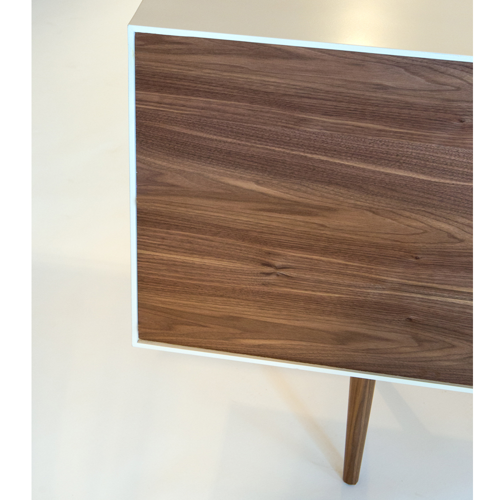 C3000 Credenza