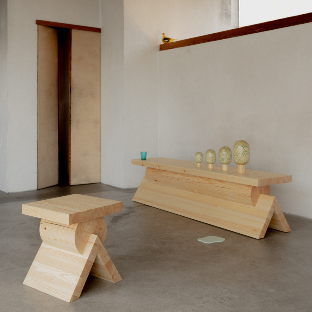 AA Side Table