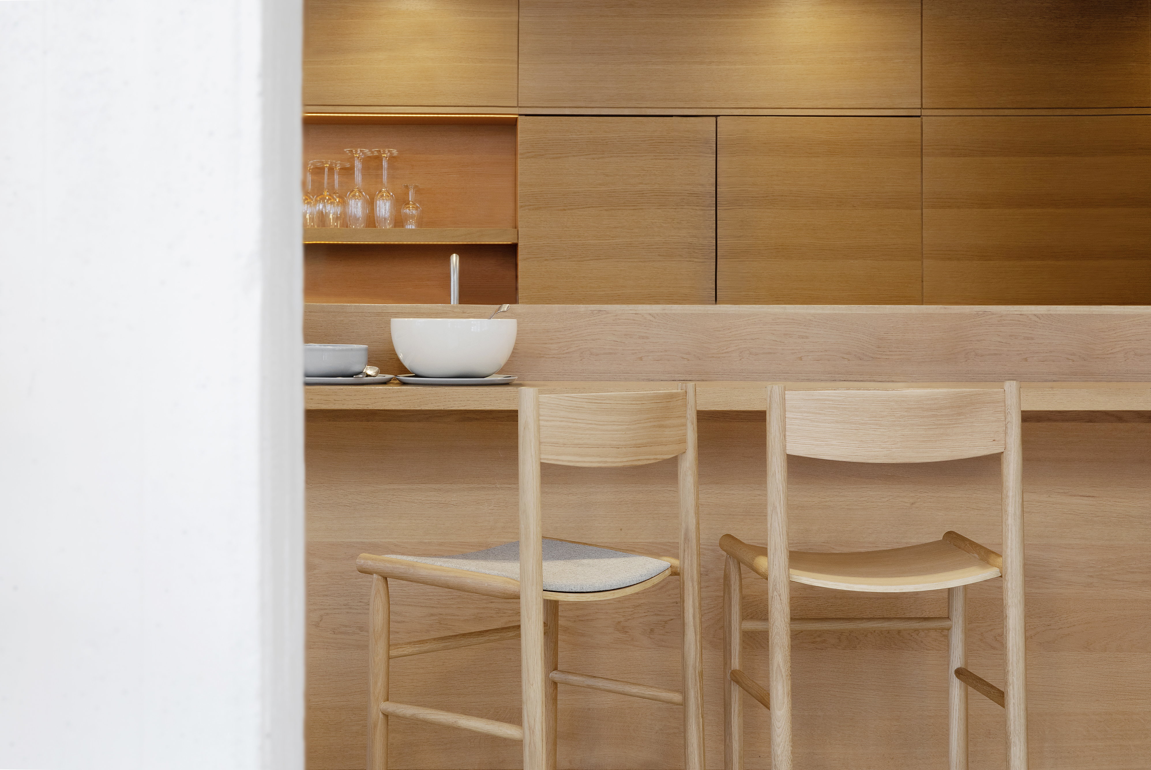 akademia-high-akad-bar-o-75-oak-lacquer-space2