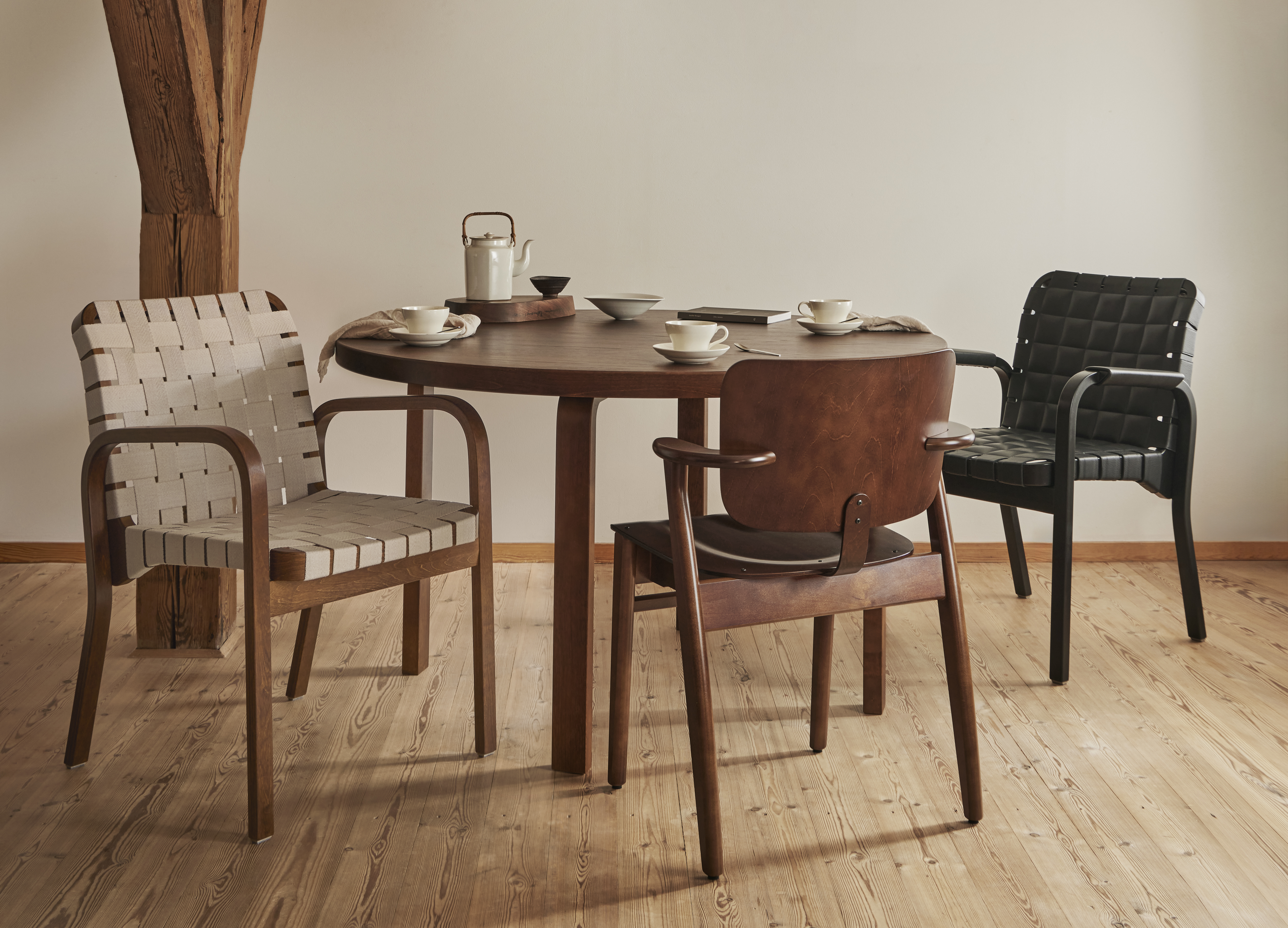 artek-crafted-through-time-in-situ-ii-armchair-45-domus-chair-aalto-table-91-master