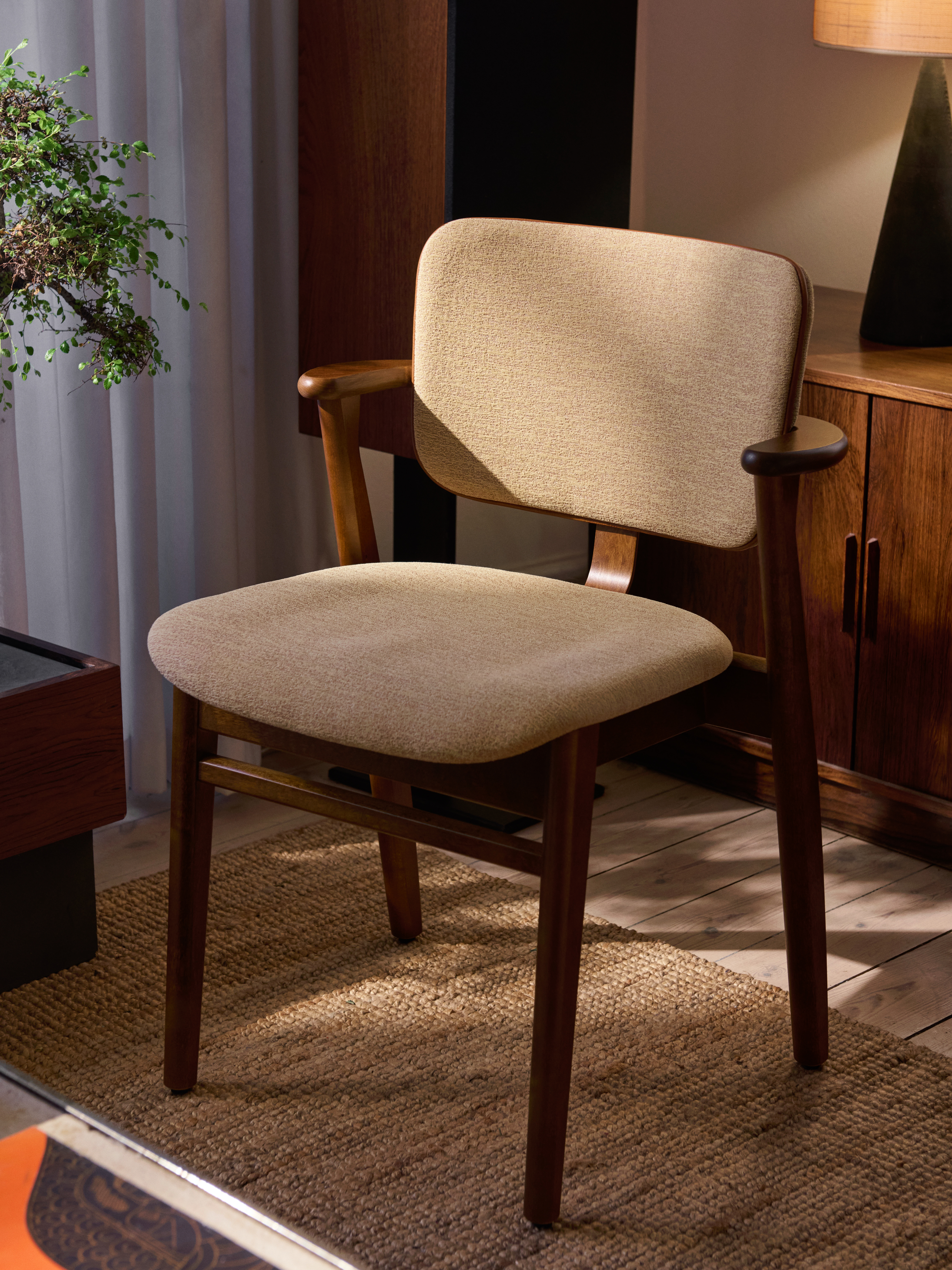 artek-domus-means-home-layered-07-master