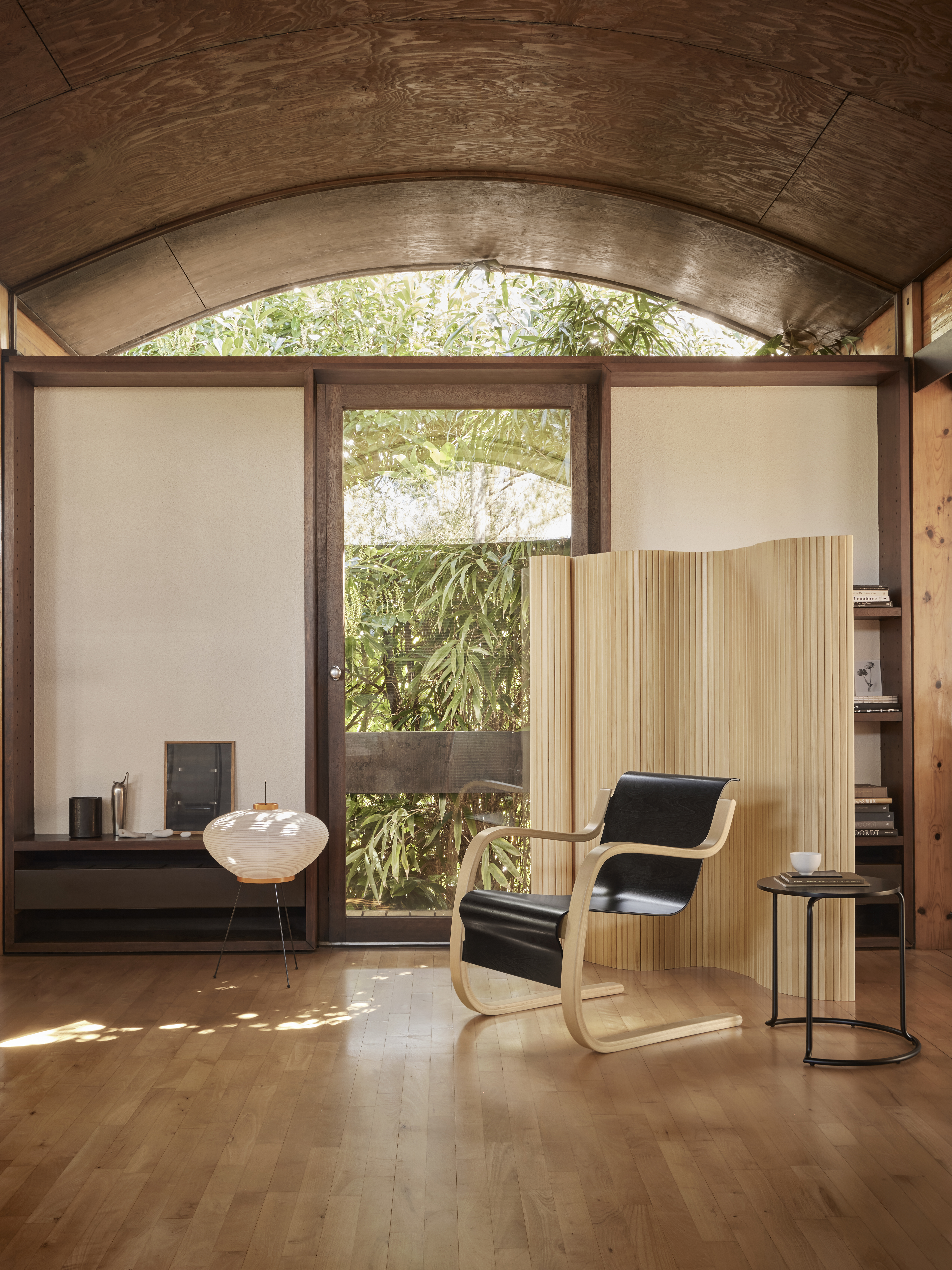 artek-gems-from-the-archive-in-situ-screen-100b-master-1769625839