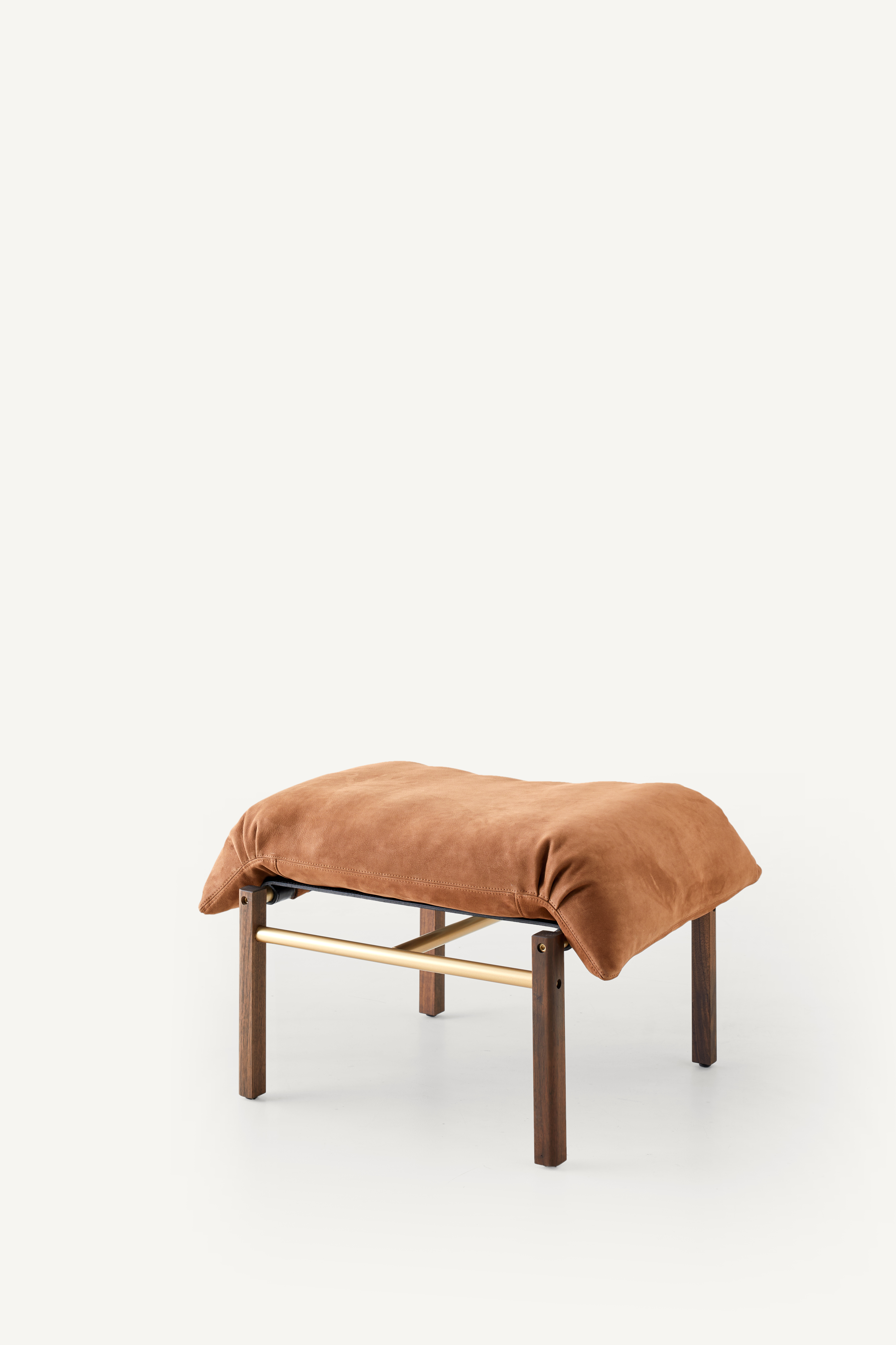 bassamfellows-sling-ottoman-cb-571-w-bo-sb-nb-33073-brown-three-quarter-side