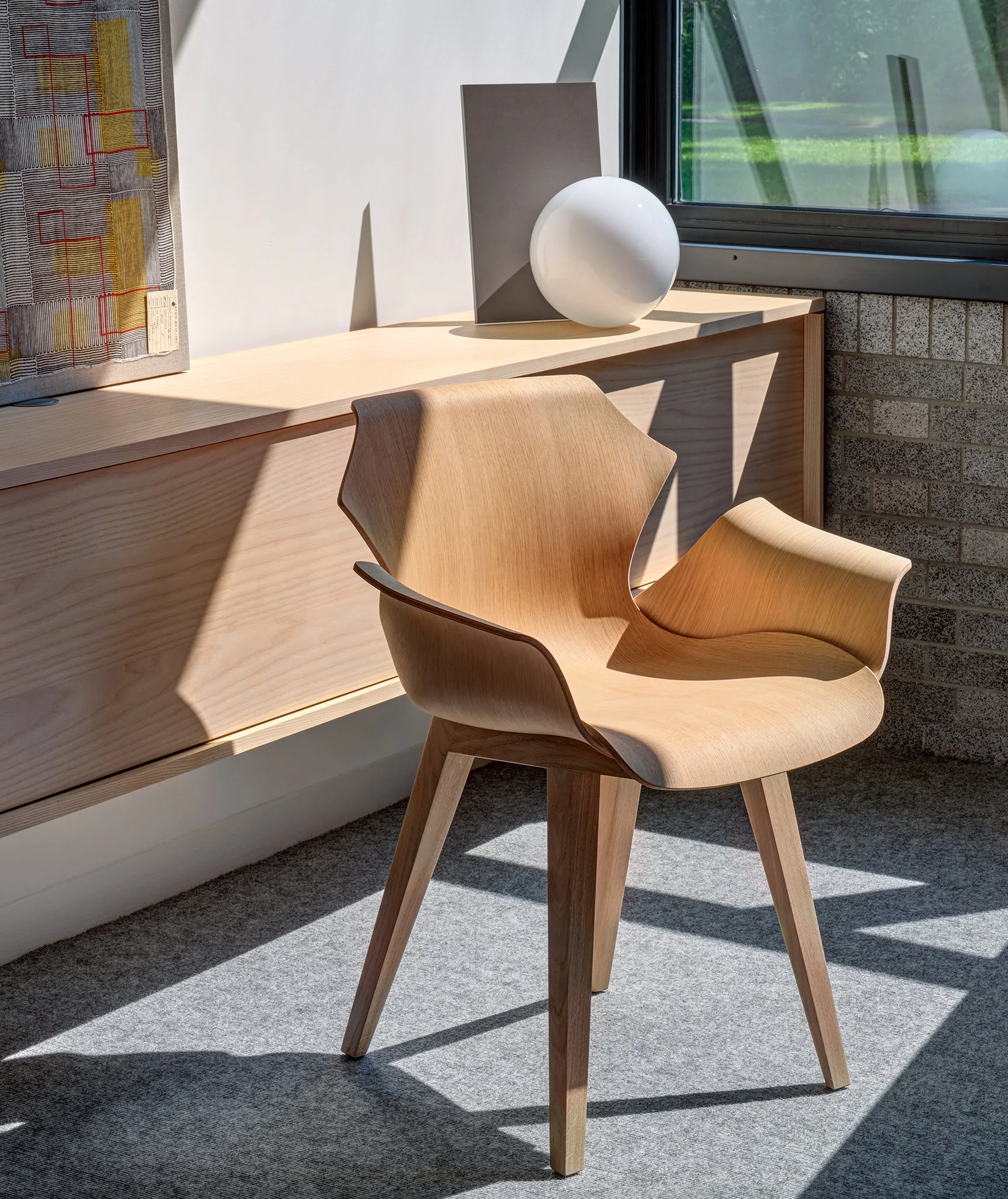 bf-petal-chair-02