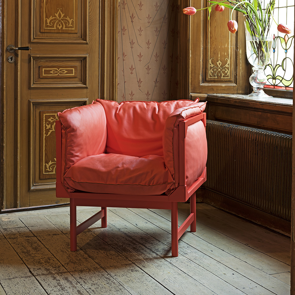 Bleck Armchair