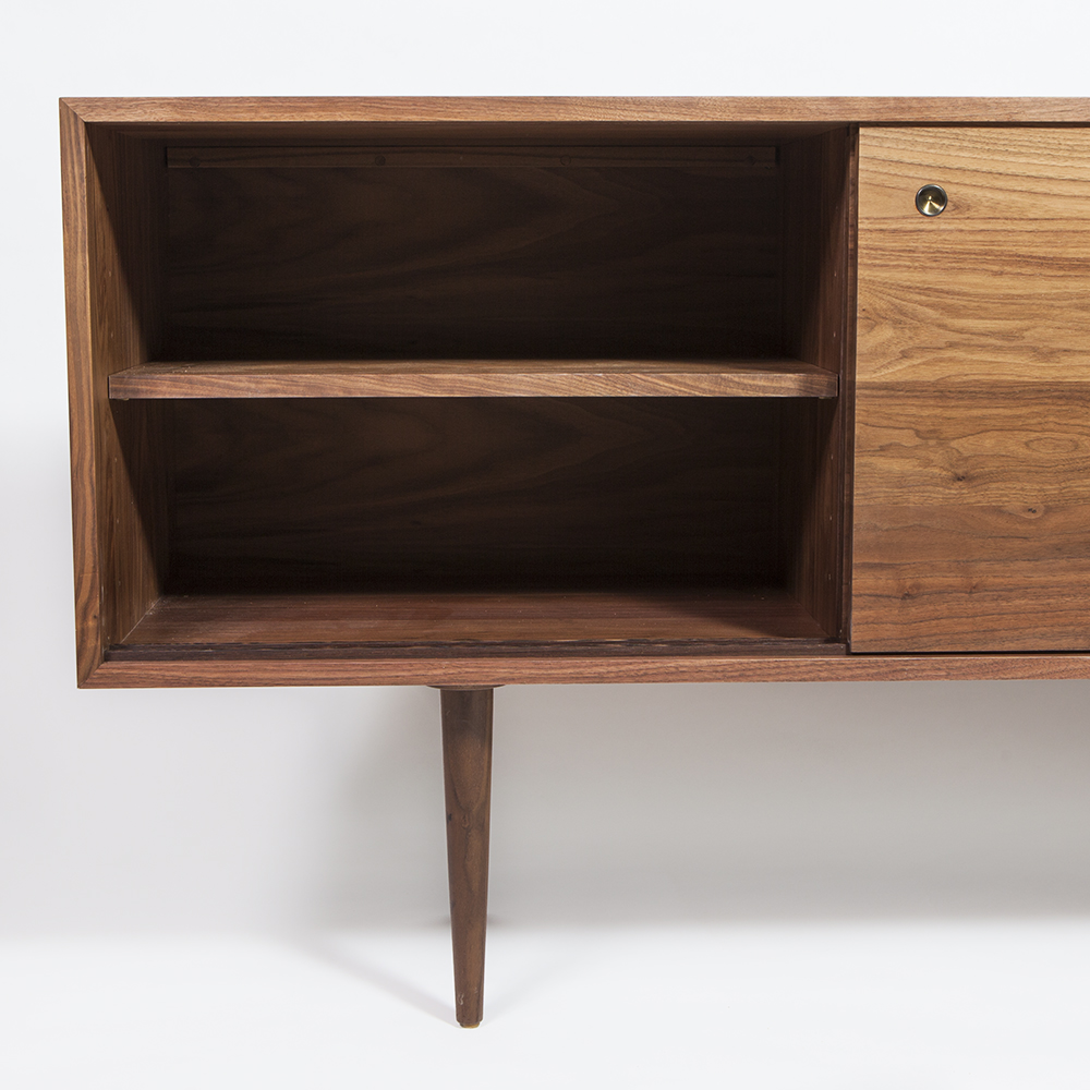C3000 Credenza