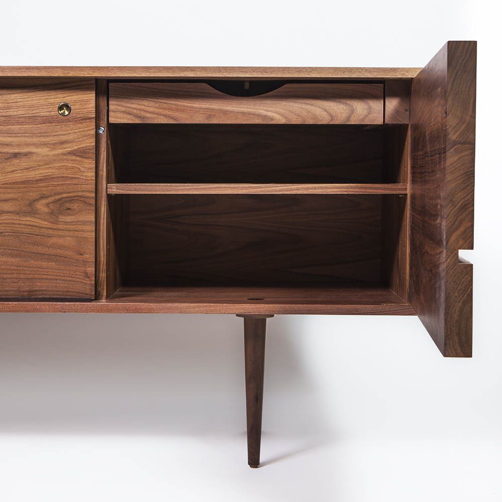C3000 Credenza