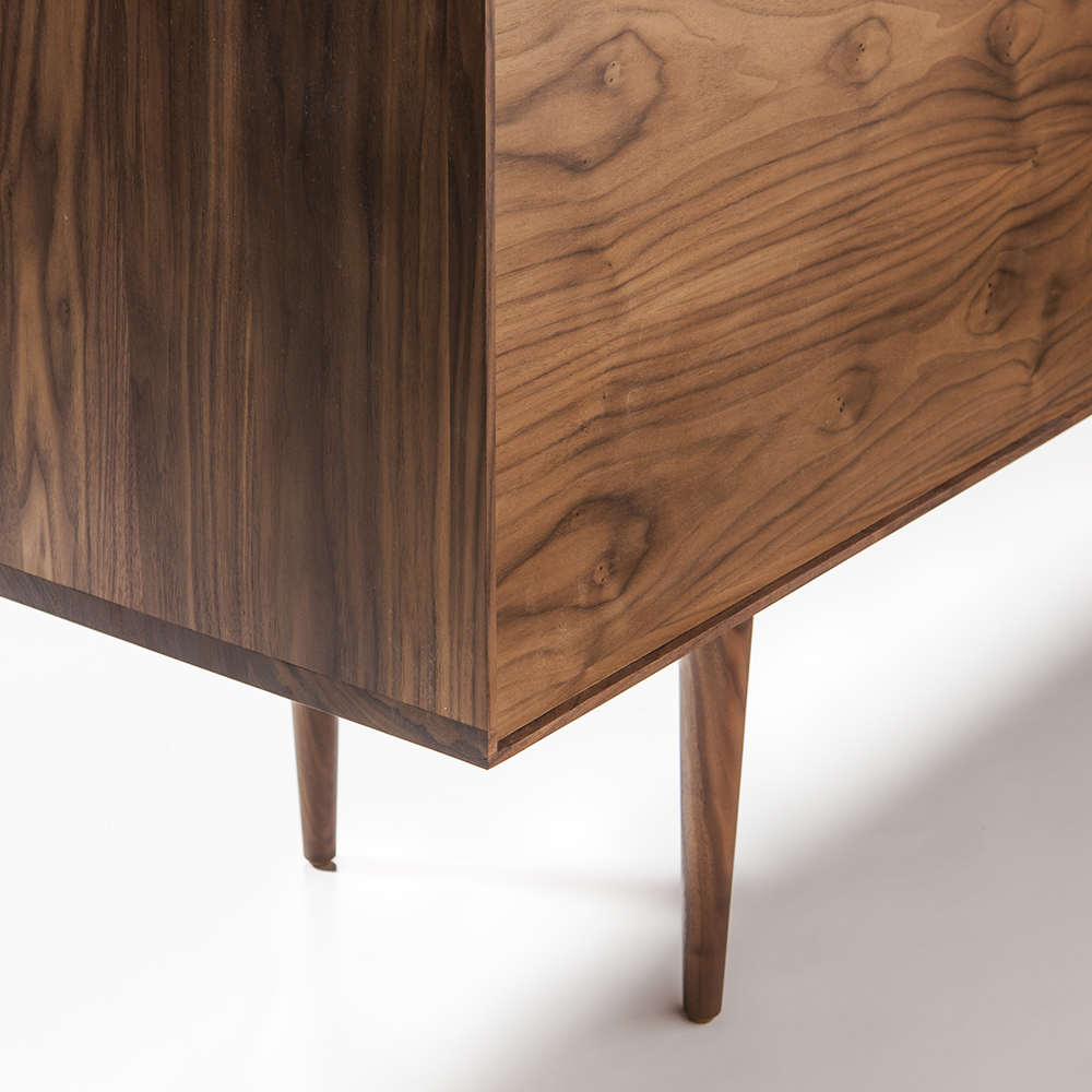C3000 Credenza