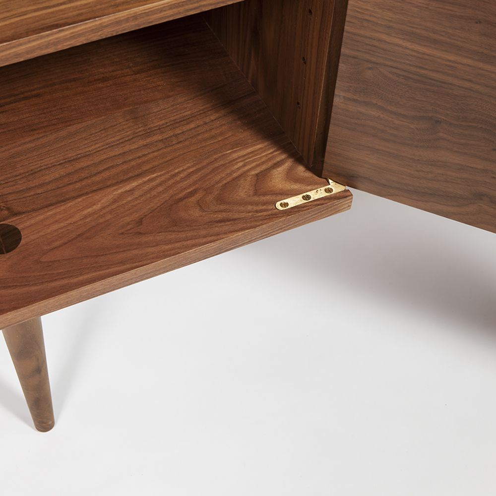 C3000 Credenza