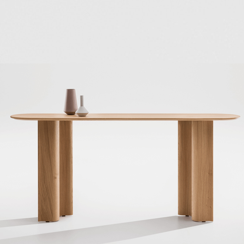 Curtain Console