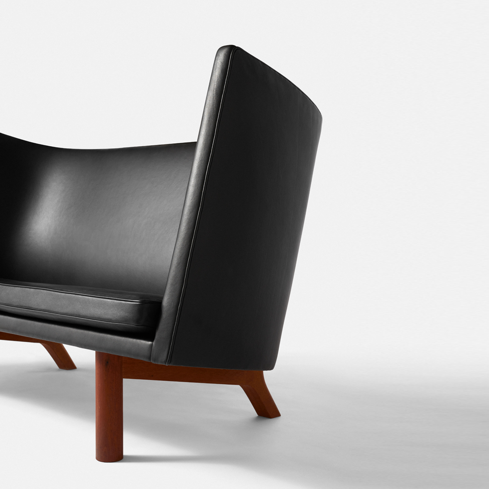 Dan Svarth Sofa