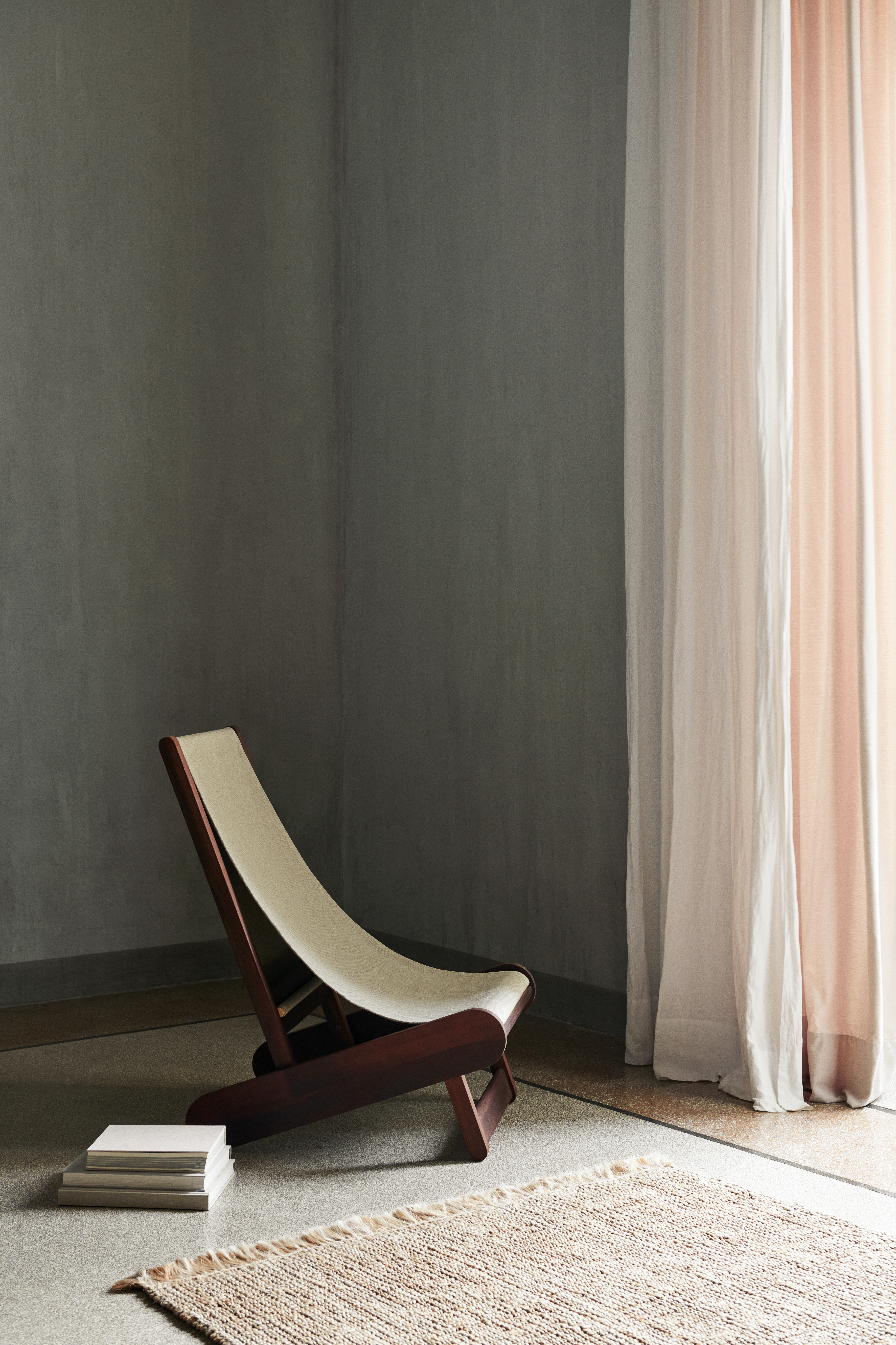 fermliving-ss24-hemiloungechair-darkstainednatural-1104269280-2