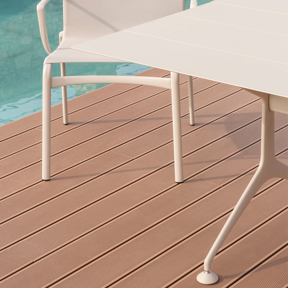 Frametable Outdoor