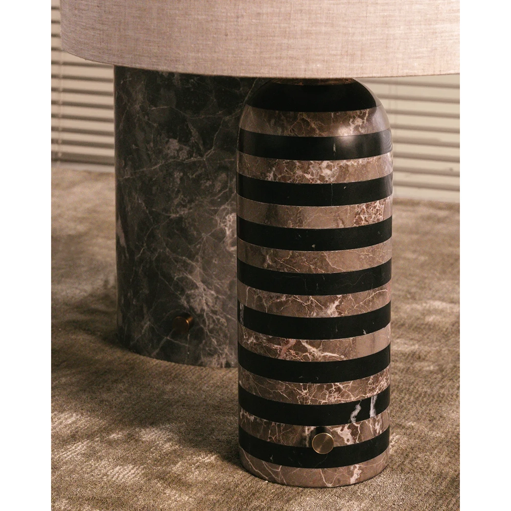 Gravity Table Light