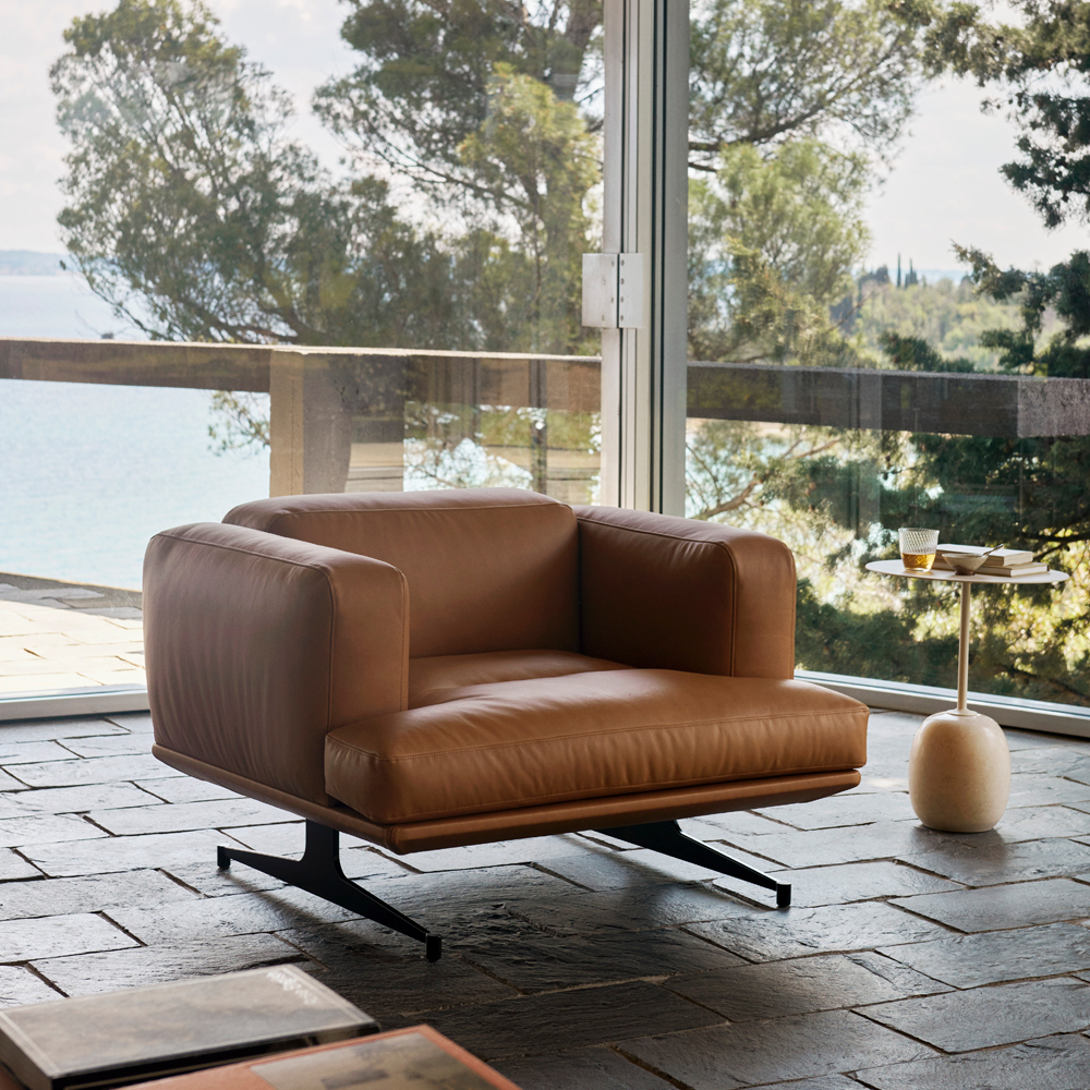 Inland Lounge