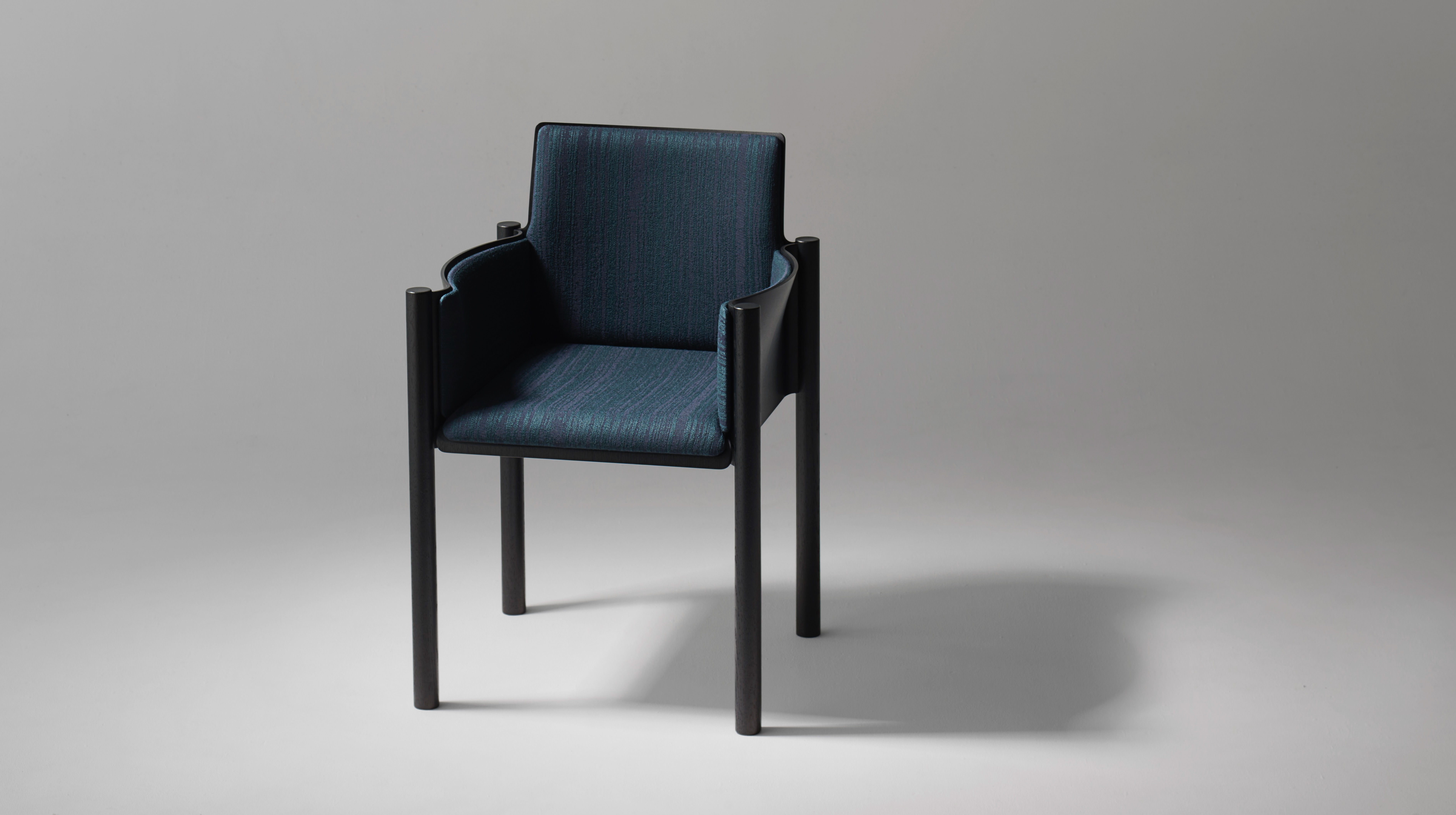 kawara-armchair-alle884-01