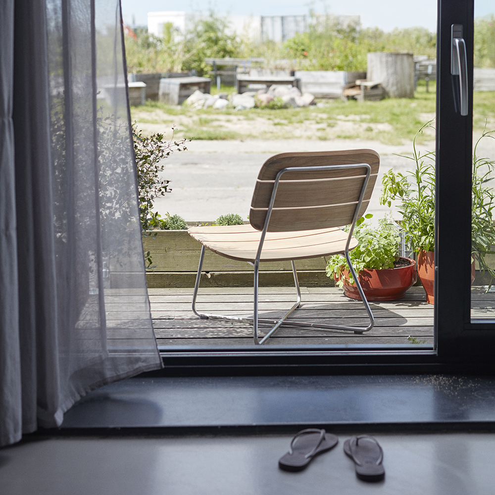 Lilium Lounge Chair