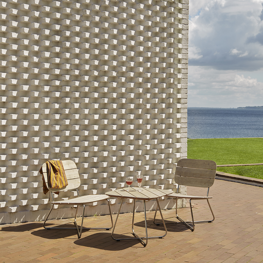 Lilium Lounge Chair