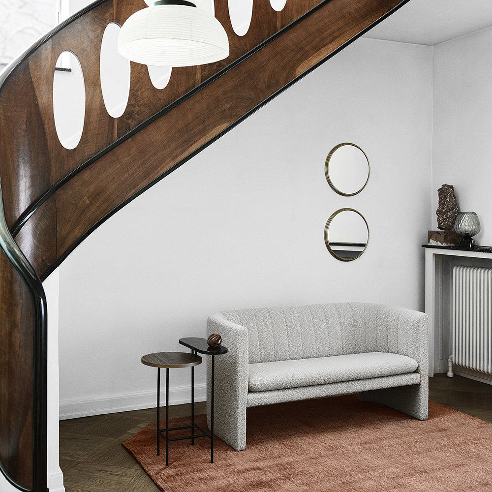 SC25 Loafer Sofa