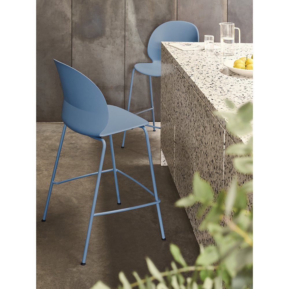 N02™ Recycle Stool