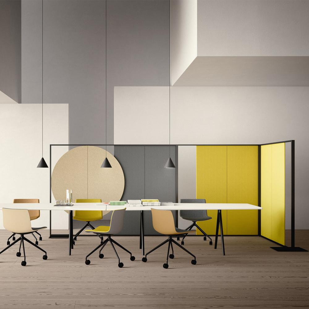 Parentesit Panel Standing