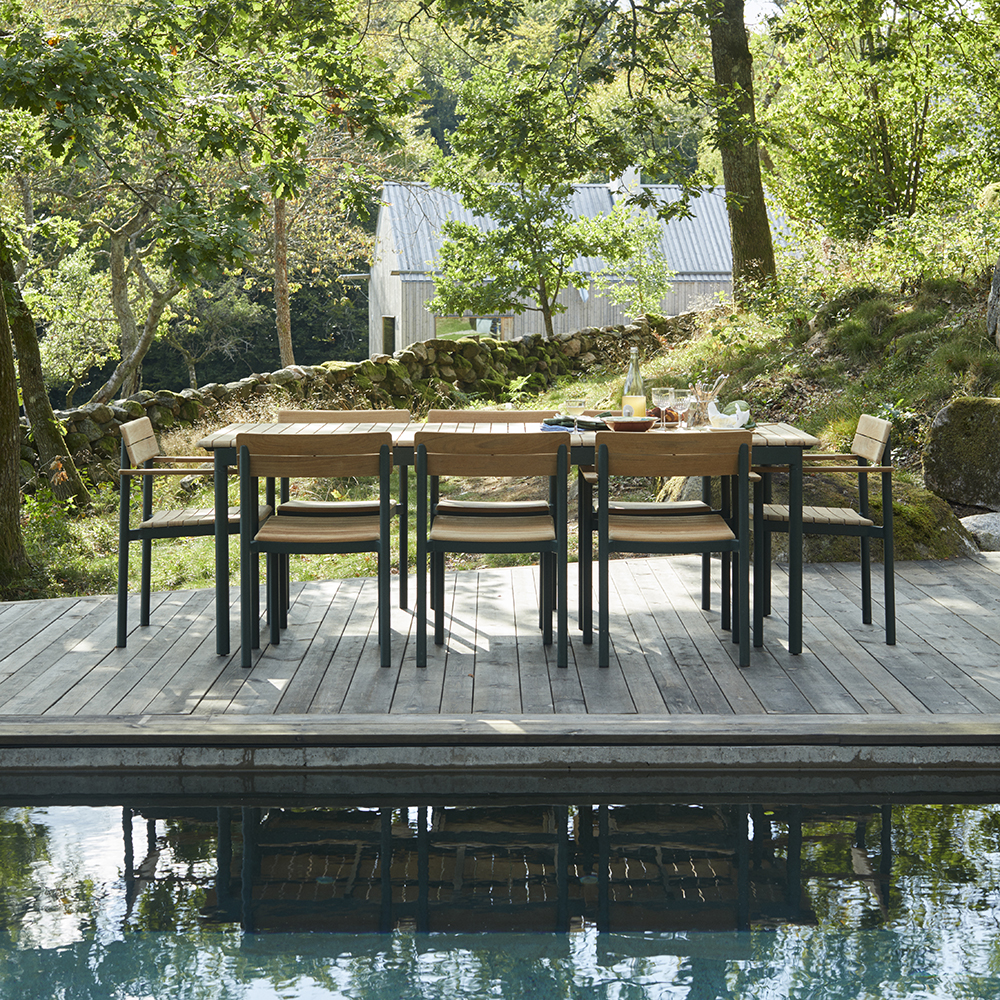 Pelagus Armchair