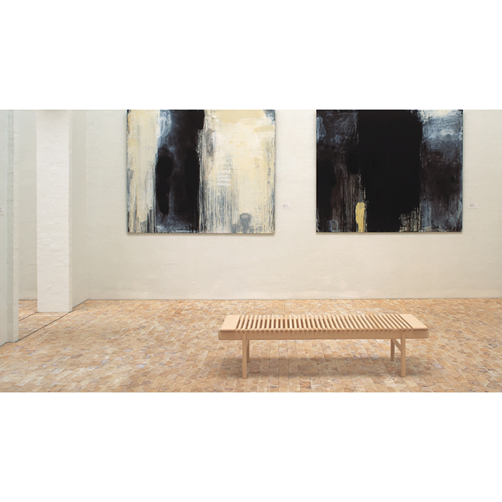 PP589 Bar Bench