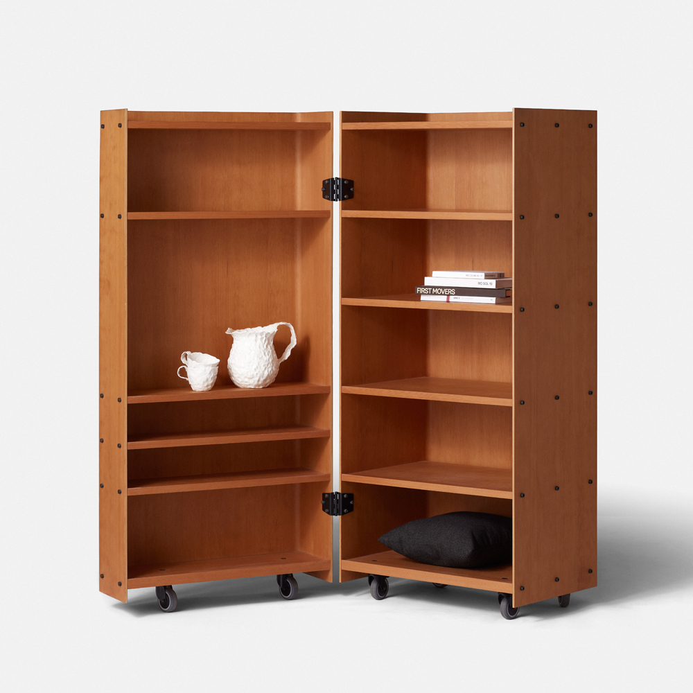 Roller Cabinet