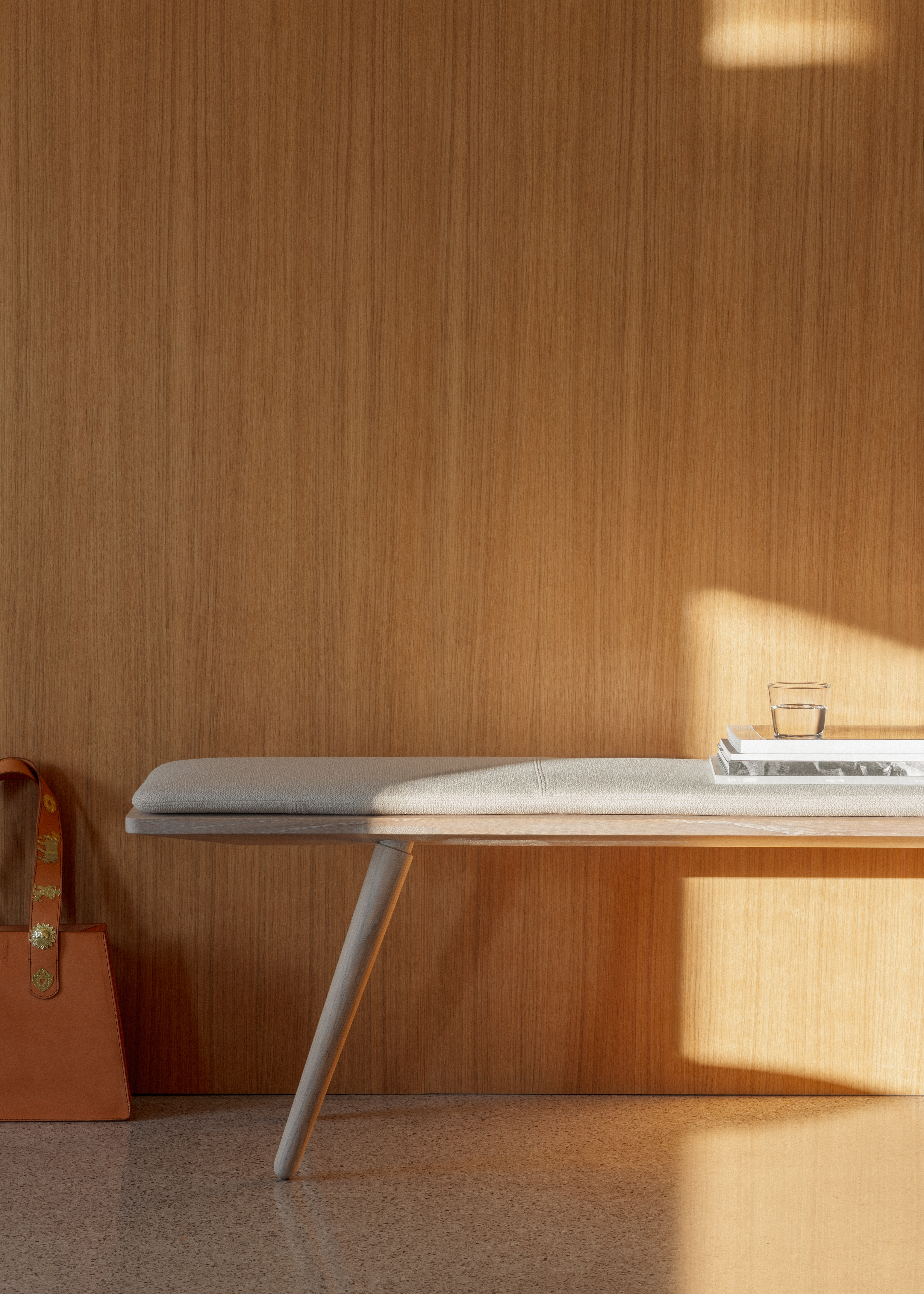 seitz-modern-home-chalet-bench-with-cushion-01