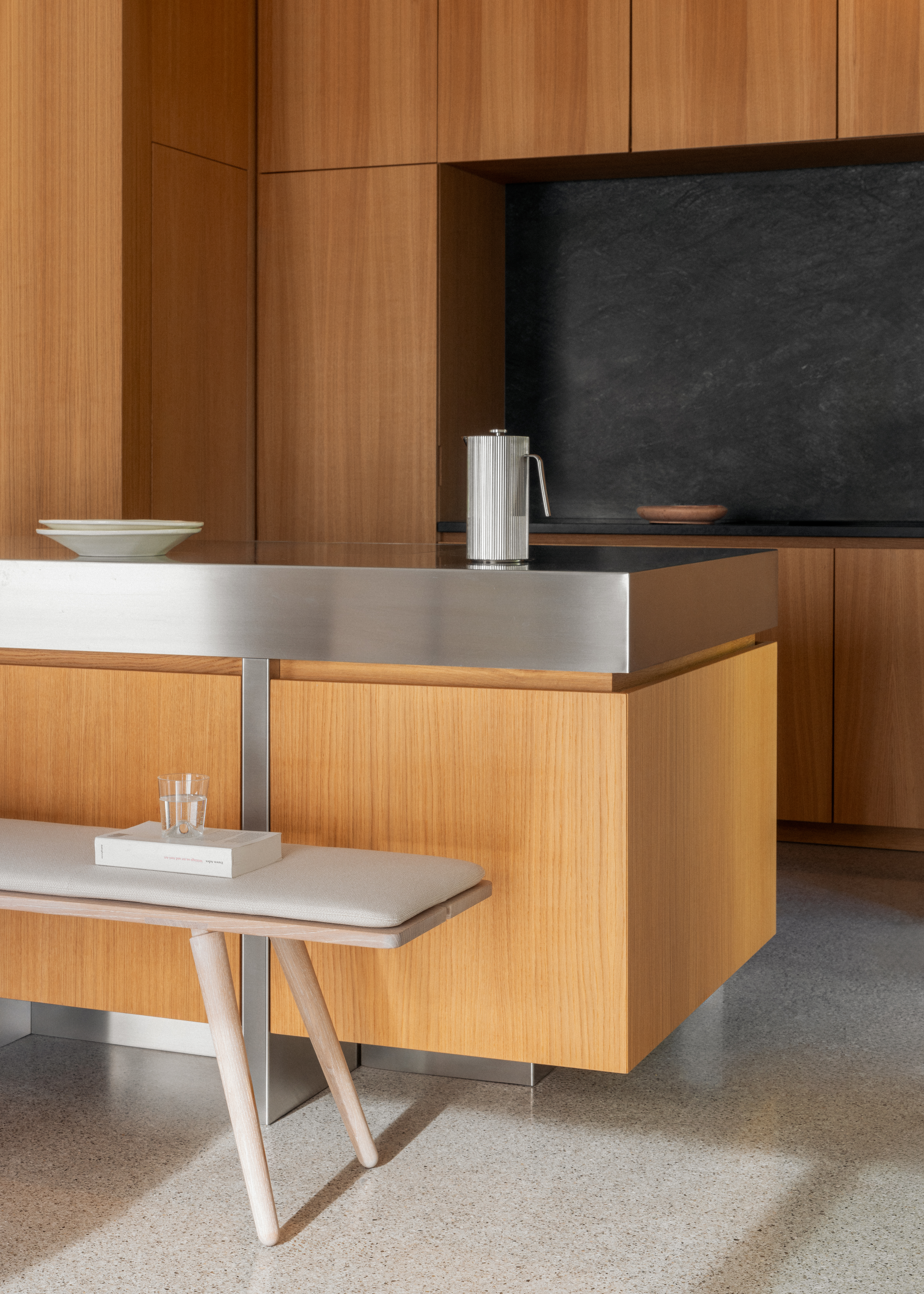seitz-modern-home-chalet-bench-with-cushion-02