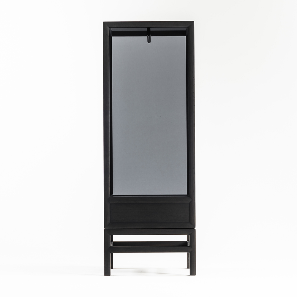 Silent Wardrobe