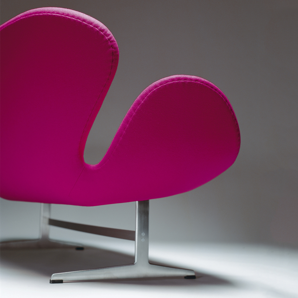 Swan™ Sofa