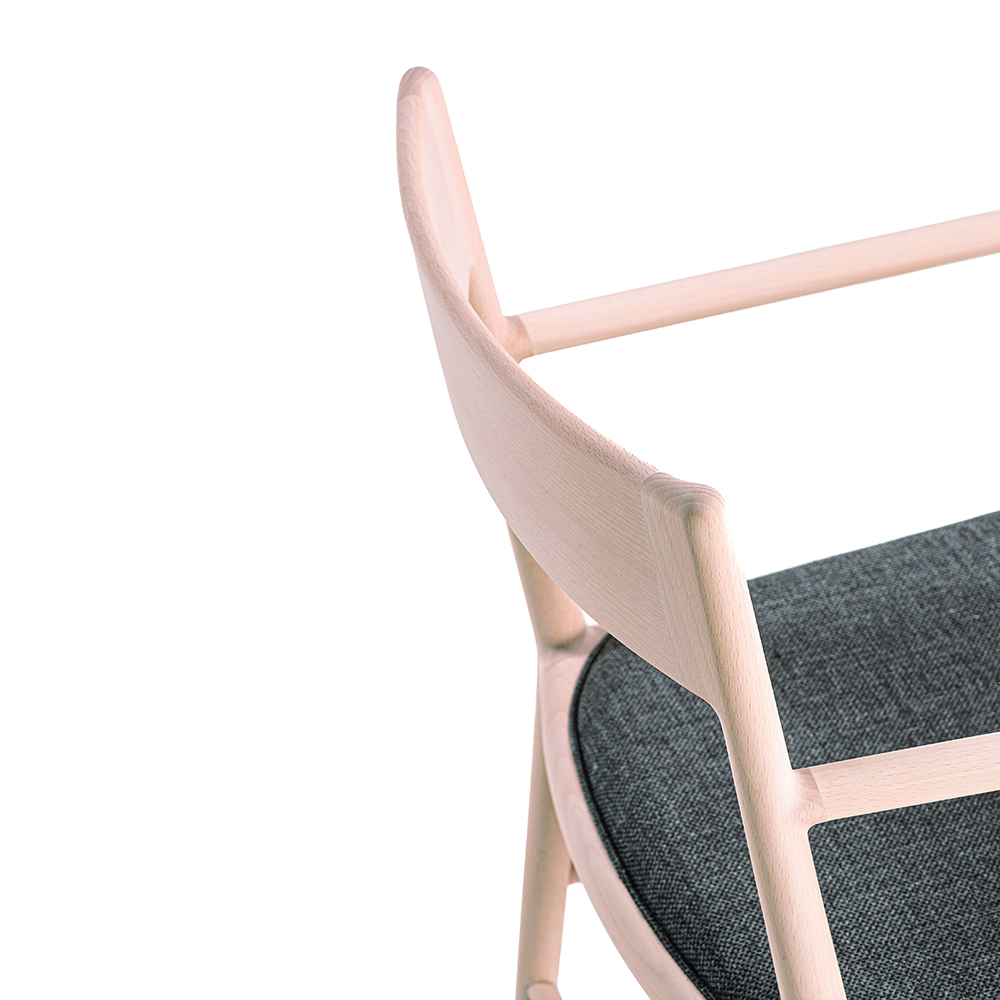 The Sensitive Back Chair