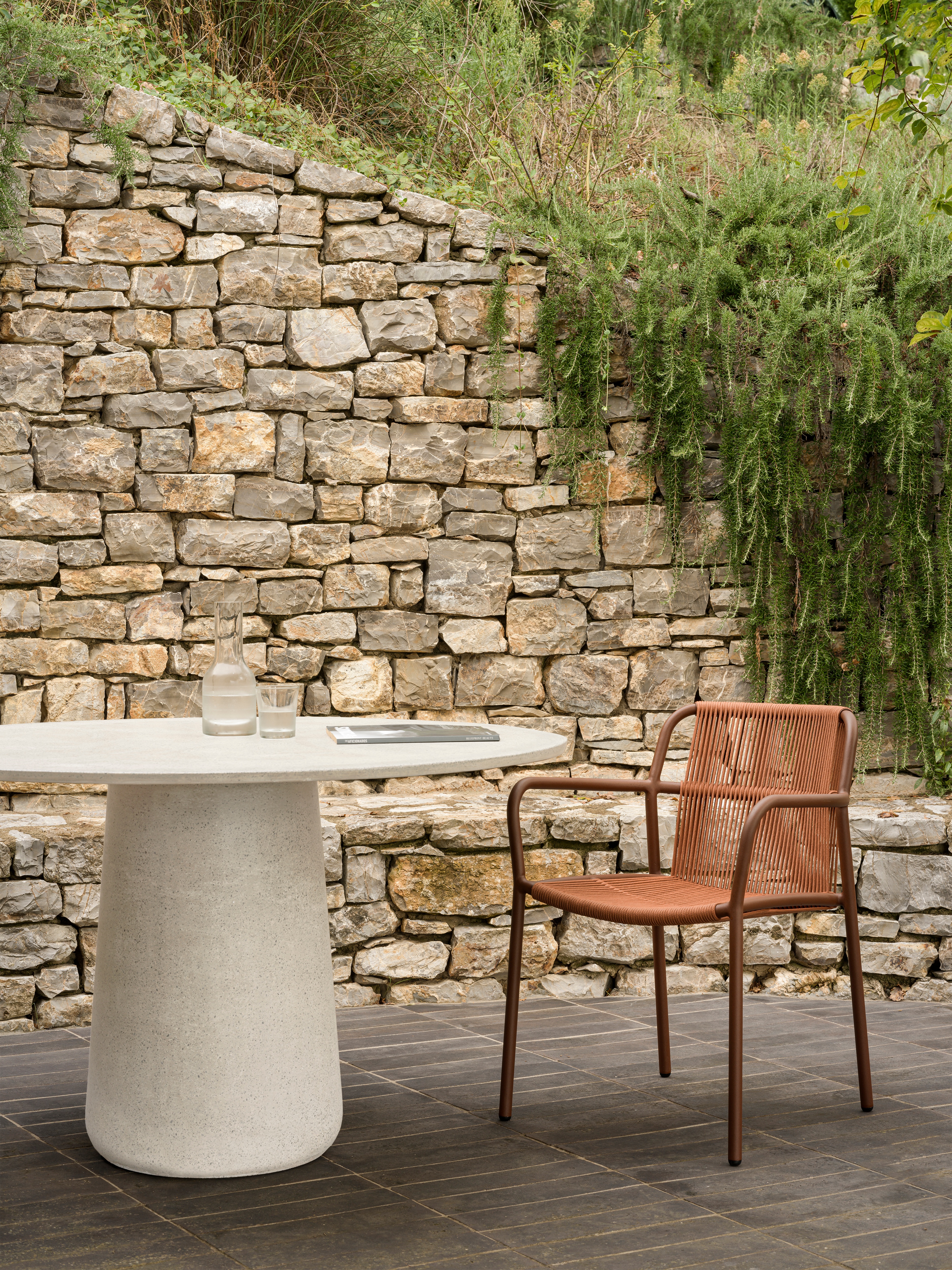 vincent-sheppard-mistral-dining-table-sweep-dining-chair-cinnamon-rust-2-hr