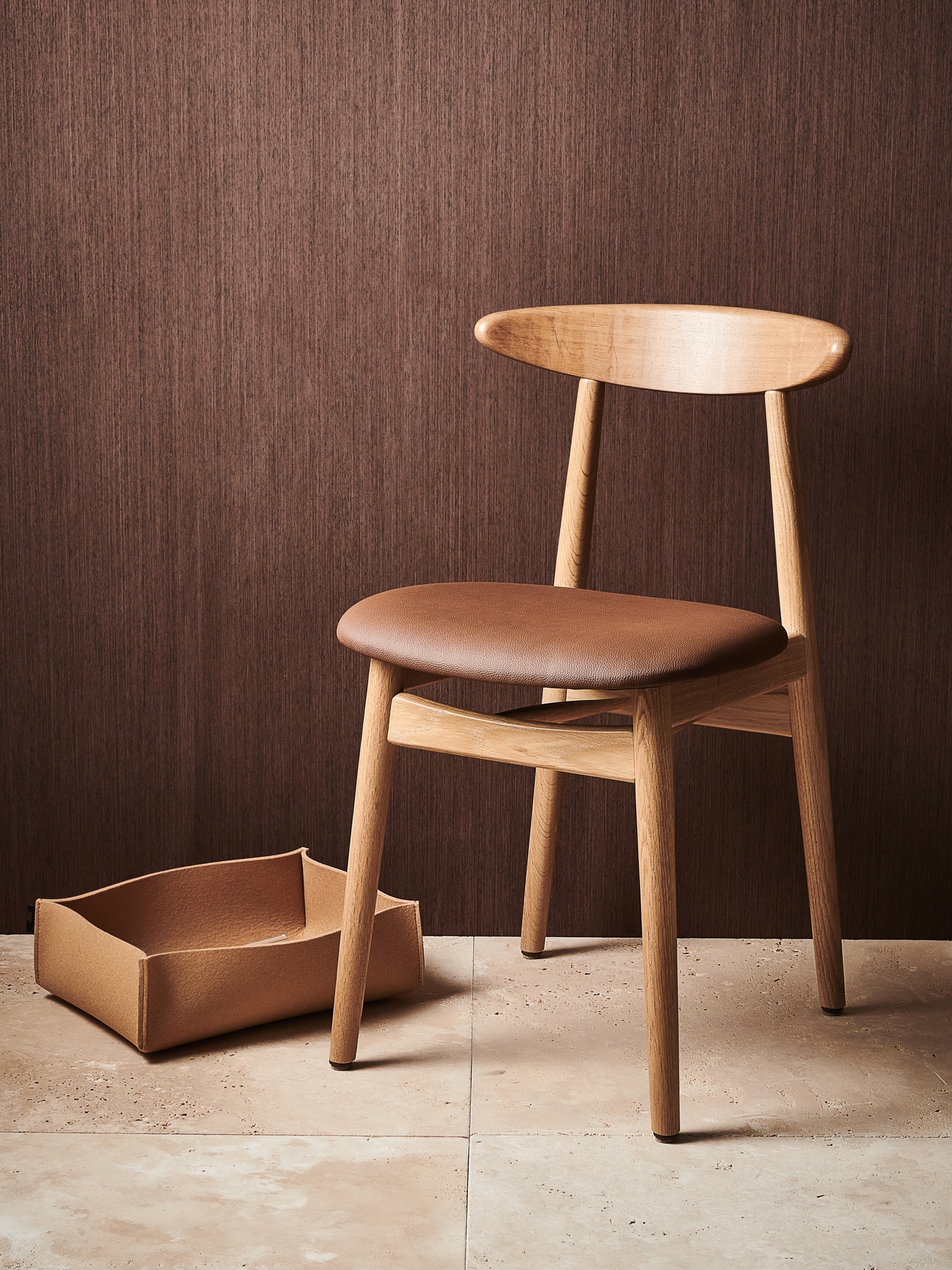 vincentsheppard-teodcoakupholstered-a2-300dpi
