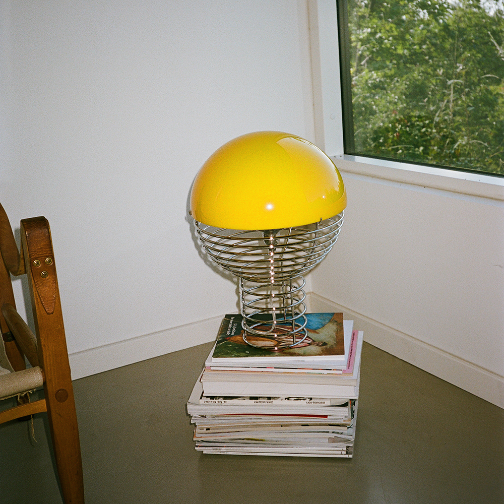 Wire Table Lamp