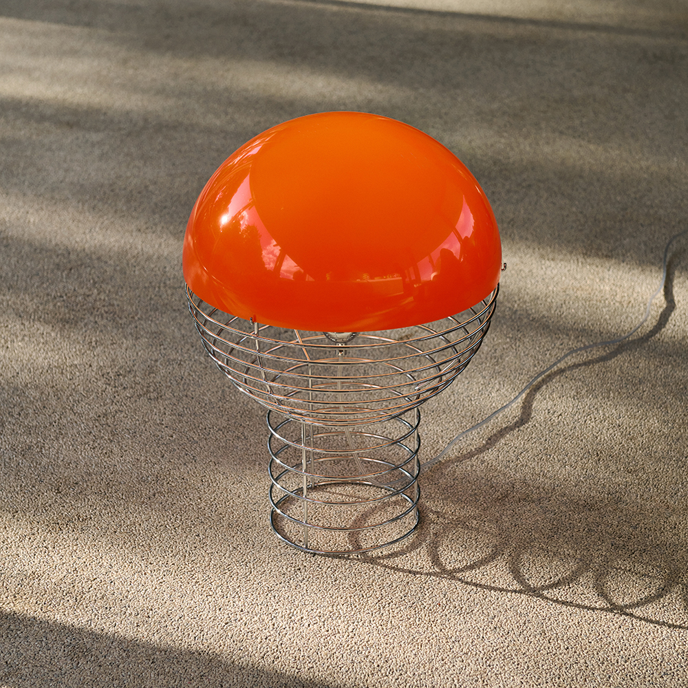 Wire Table Lamp