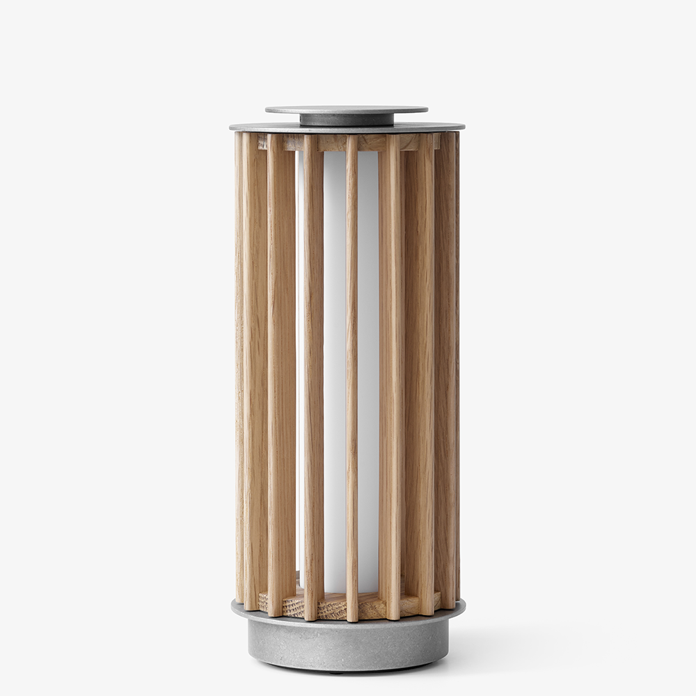 atd-packshots-158654a595-numbra-ty3-lacquered-oak-w-aluminium-front-off