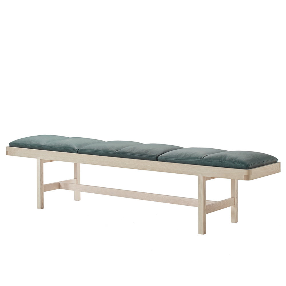 bassamfellows-cb-40l-dining-bench-long-in-white-ash-34-side