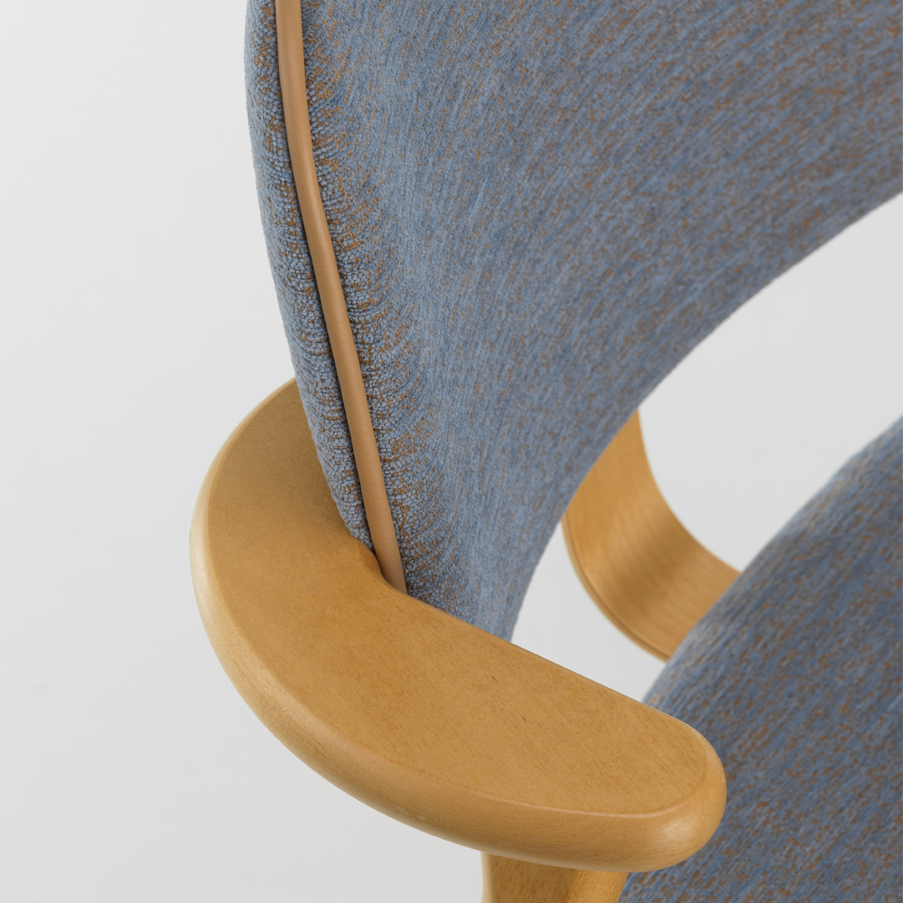 Honey Stained Birch, Blue/Ocre Fabric, Nougat Piping